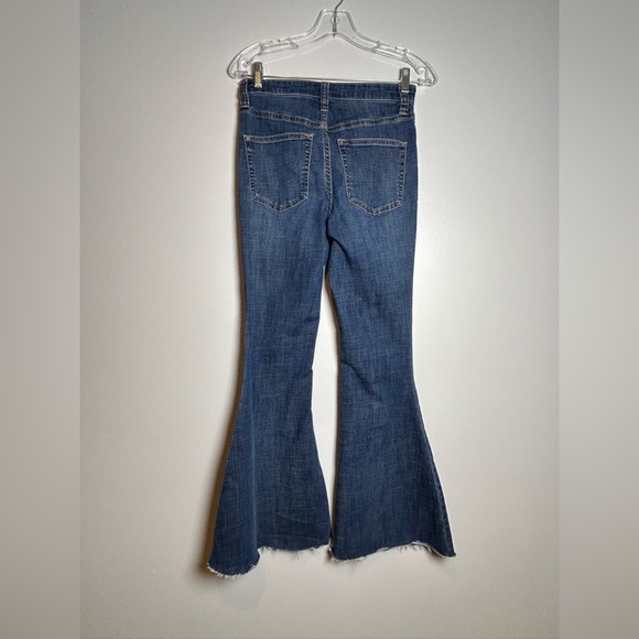 Free people we the free  Flare Jeans button fly bell bottom boho size 26- Blue - Picture 7 of 14
